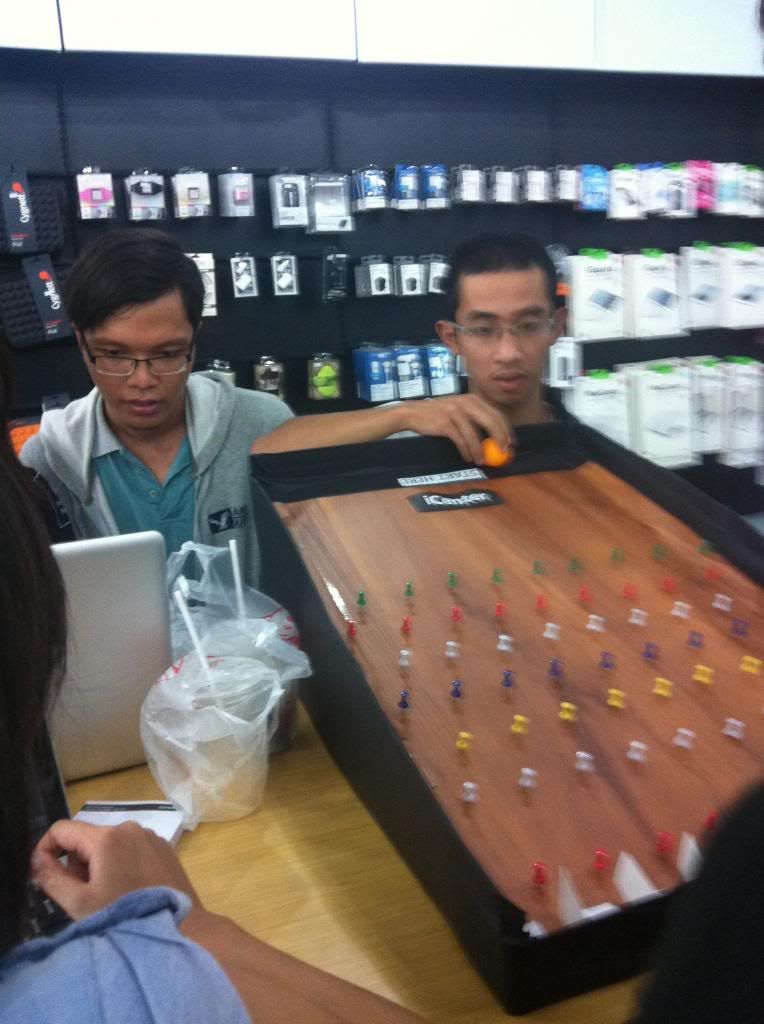 Khoe quà mới trúng ;)