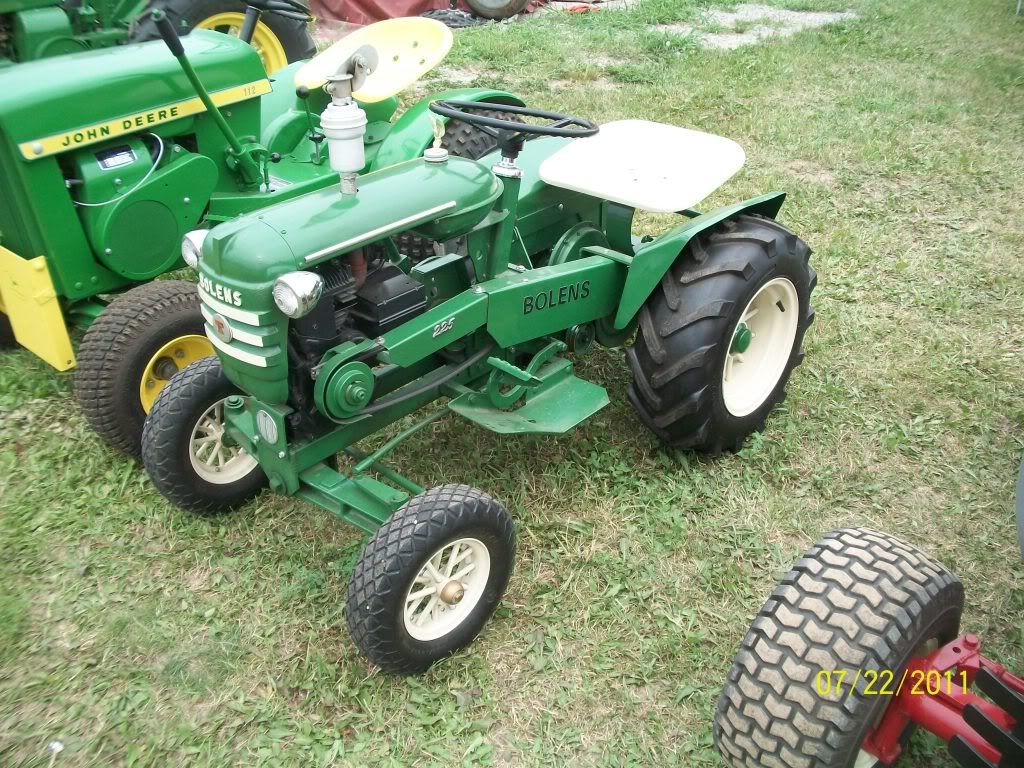 Pioneer Power tractor and gas engine show (West Branch MI) My Tractor