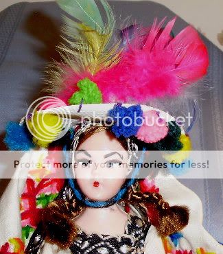 11 MEXICO MEXICAN DOLL in Colorful Embroidered Original Clothes 