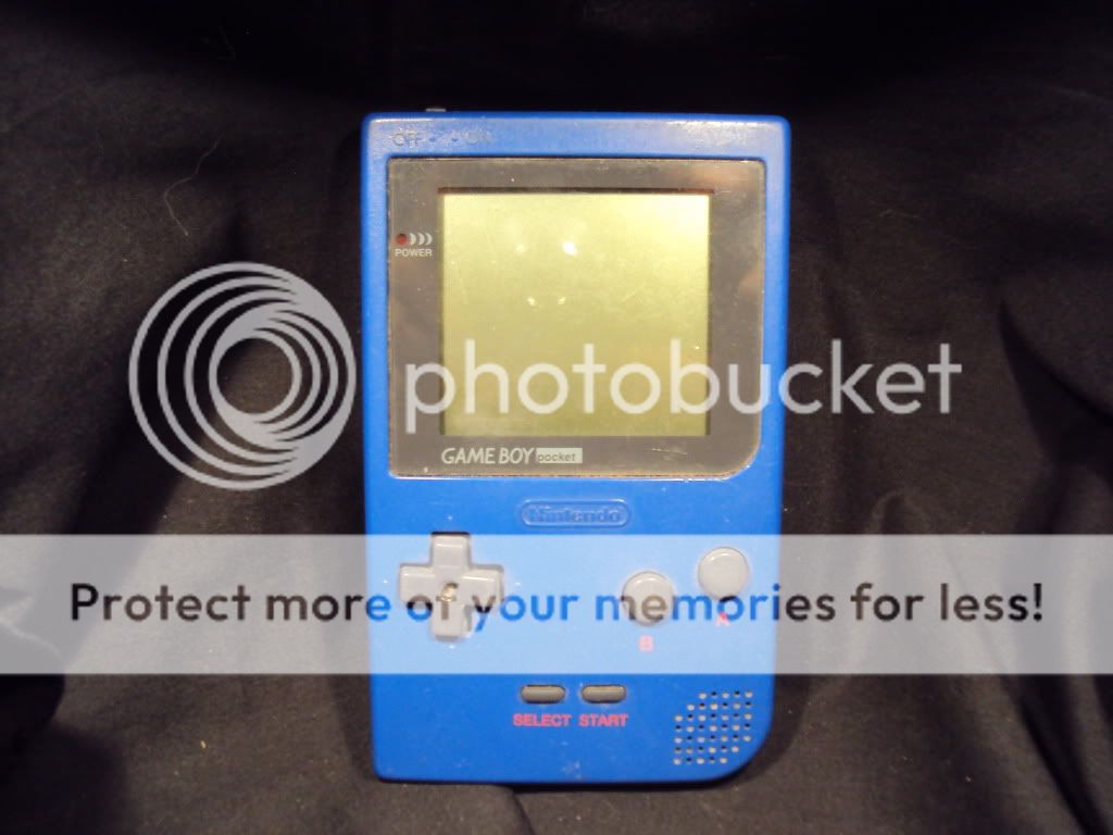 Blue Nintendo Game Boy Pocket and Case BundleA222 045496710477  